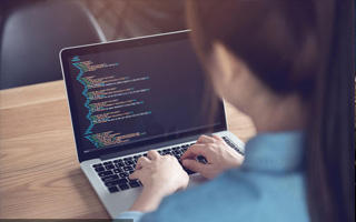 曲靖 api php源码,下载的php源码怎么运行呢？